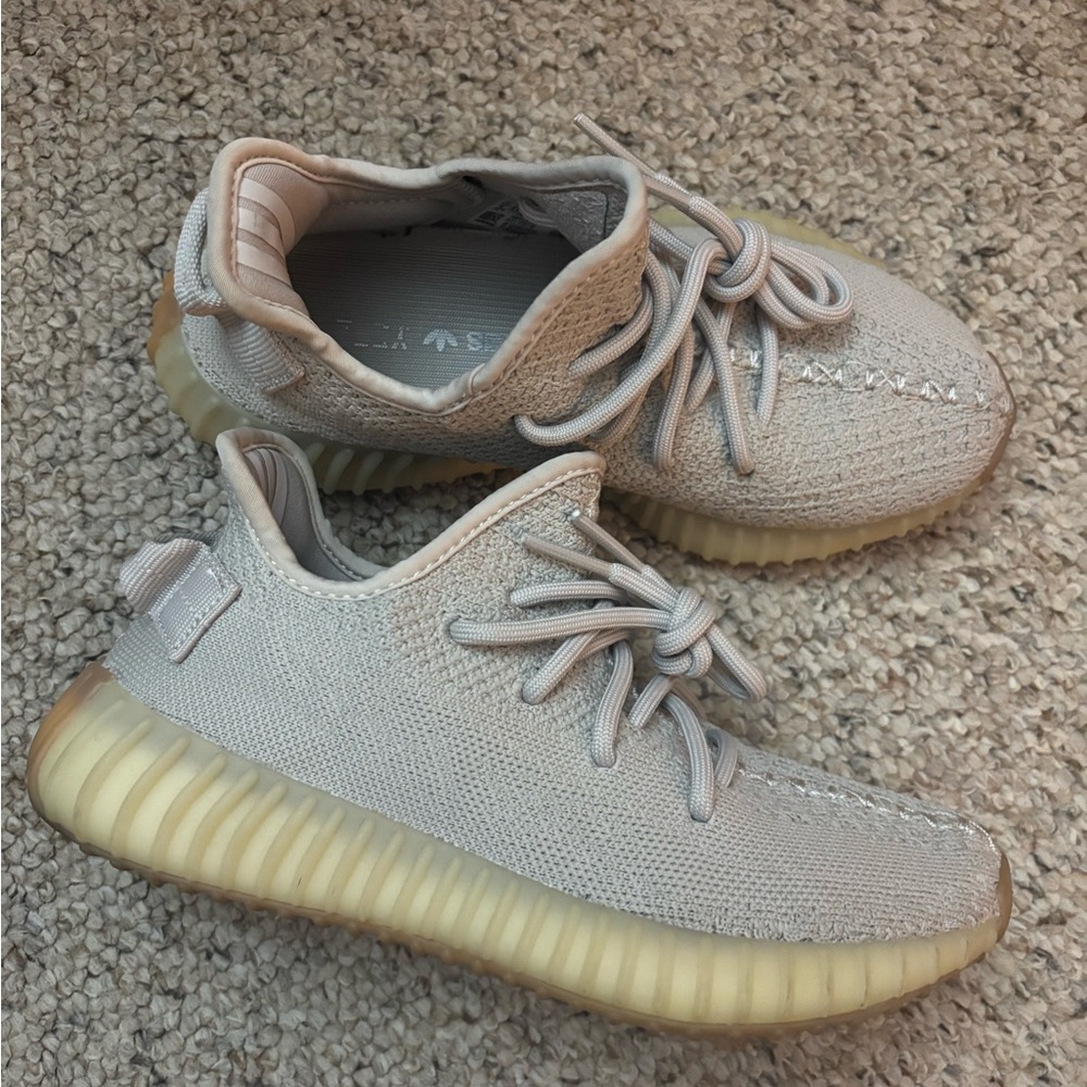 Yeezy Women's Sneakers in Gray and Cream